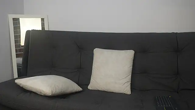 Dominick walker online show from December 2025 07:10:01 PM