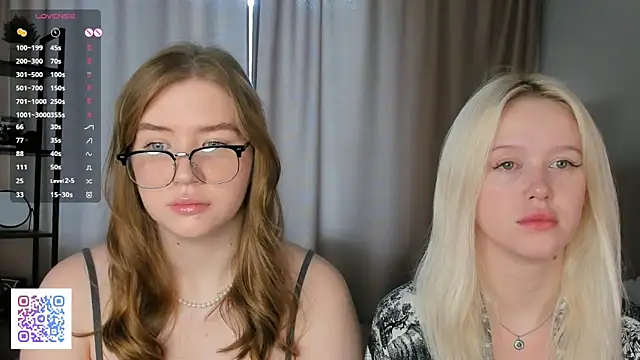 NecoleRemondini online show from October 2025 05:09:02 AM