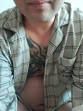 caige8888 online show from December 2025 01:44:01 AM