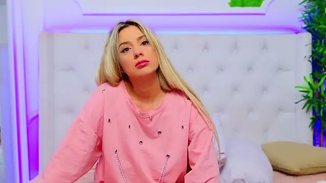 AriannaSins online show from January 2025 07:53:01 PM