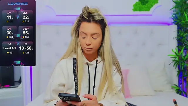 AriannaSins online show from February 2025 01:30:01 PM