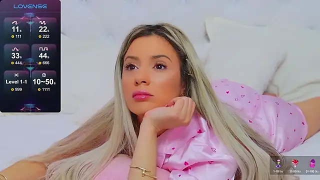 AriannaSins online show from February 2025 04:33:01 PM