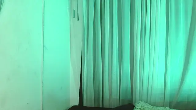 antonella rosecs online show from November 2025 04:34:02 AM