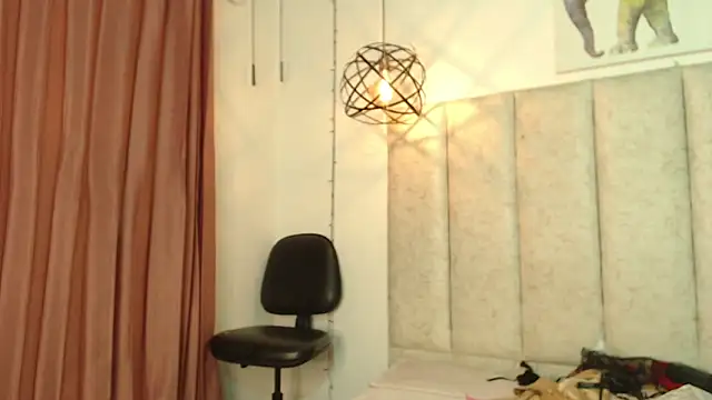 antonella rosecs online show from February 2026 04:38:01 AM