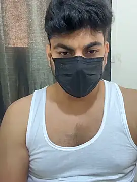 Snapshot of Handsome8677 chatting on June 2026 02:33:01 PM Handsome8677 online show from June 2026 02:33:01 PM
