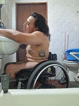 Rueditasss online show from February 2026 12:41:02 PM