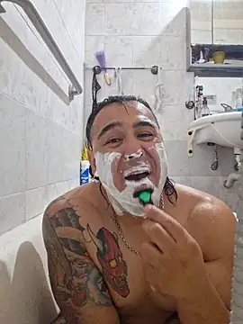 Rueditasss online show from March 2026 06:22:02 PM