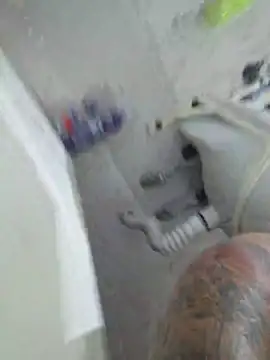 Rueditasss online show from April 2026 12:03:01 PM