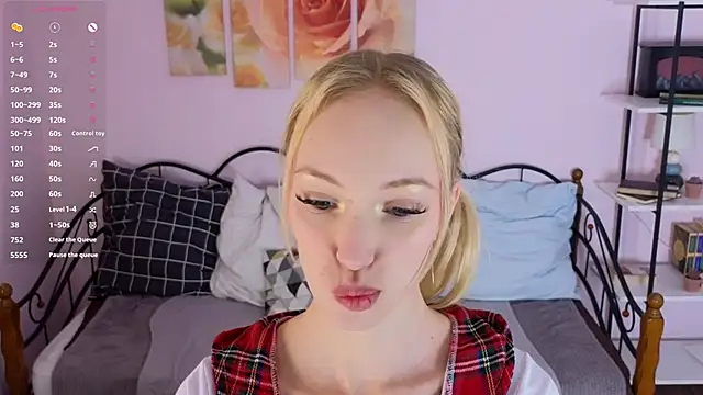 Snapshot of Grace_Glend chatting on April 2026 10:34:02 PM Grace Glend online show from April 2026 10:34:02 PM
