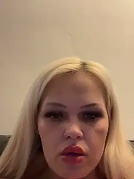 CherryXOX- online show from November 2025 09:36:02 PM