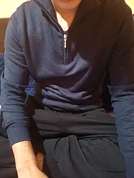 Snapshot of esmermoon chatting on February 2026 11:09:02 PM esmermoon online show from February 2026 11:09:02 PM