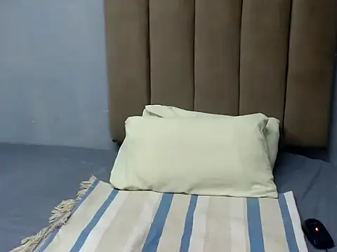 SweetDivaXX online show from November 2025 10:18:01 AM