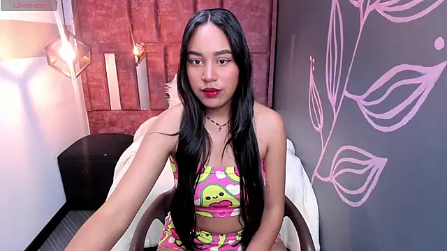 Rachel  Jonees online show from October 2025 12:05:02 PM