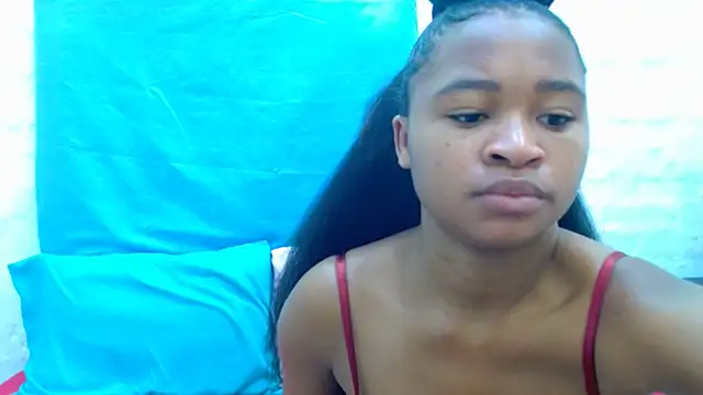 DaisyGirlxx online show from March 2026 08:18:01 AM