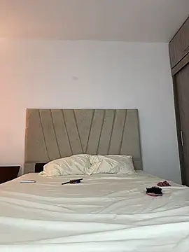 Snapshot of Julietalcl chatting on February 2026 07:15:02 PM Julietalcl online show from February 2026 07:15:02 PM