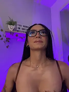 Im sofiaaa online show from June 2026 02:25:02 AM