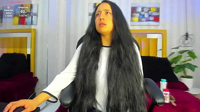 Samanta Fischer online show from January 2026 11:25:01 AM