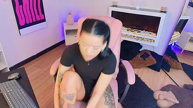 Snapshot of Miss_koko_ chatting on May 2026 03:23:01 AM Miss koko online show from May 2026 03:23:01 AM