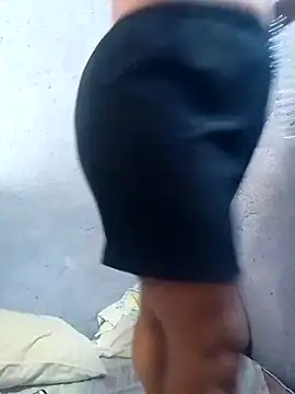 isabel and hekler online show from November 2025 02:06:01 PM