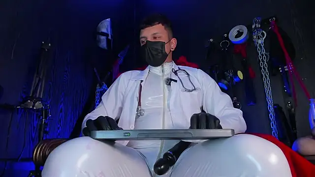 Snapshot of Master_Connor_BDSM chatting on June 2026 09:59:02 PM Master Connor BDSM online show from June 2026 09:59:02 PM