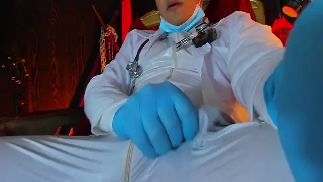 Snapshot of Master_Connor_BDSM chatting on June 2026 10:01:02 PM Master Connor BDSM online show from June 2026 10:01:02 PM