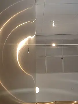 BiancaLuxor  online show from November 2025 09:30:02 PM