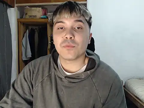 CuteAlexBoy online show from April 2026 09:04:02 PM