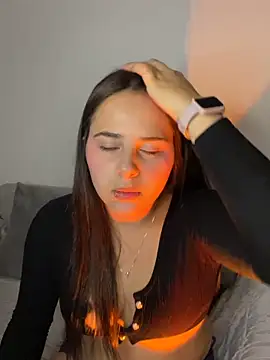 Snapshot of violetjack chatting on April 2026 08:20:02 AM violetjack online show from April 2026 08:20:02 AM