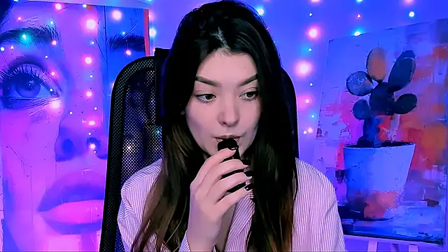 Snapshot of AnaSteisher chatting on December 2025 01:40:02 PM AnaSteisher online show from December 2025 01:40:02 PM