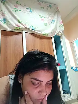 Cubanitaxxx online show from December 2025 04:42:02 AM