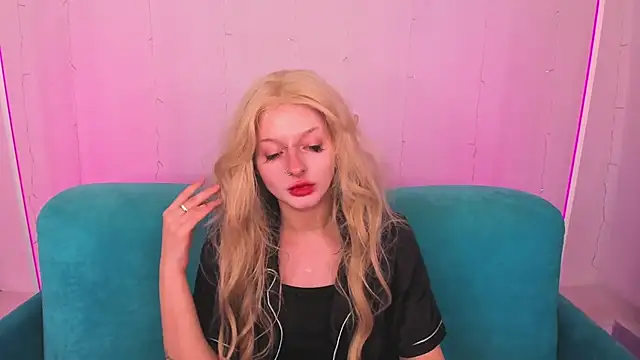 AlessaKiss online show from November 2025 08:57:01 AM