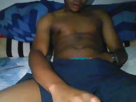 Snapshot of sexybulldozer chatting on October 2025 07:01:02 PM sexybulldozer online show from October 2025 07:01:02 PM