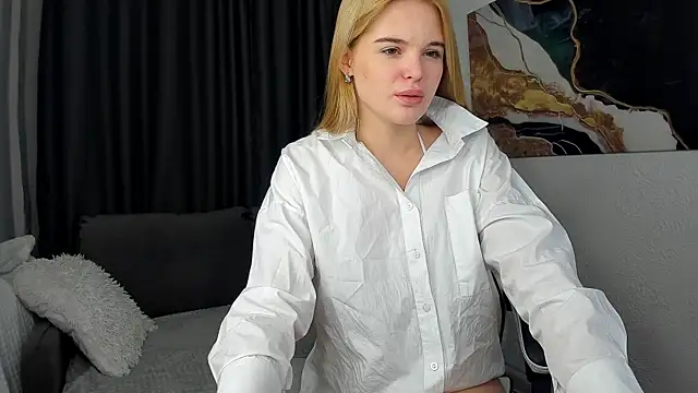 bella xx   online show from October 2025 03:07:02 AM