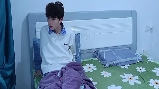 Stuffy-111 online show from October 2025 02:23:01 AM