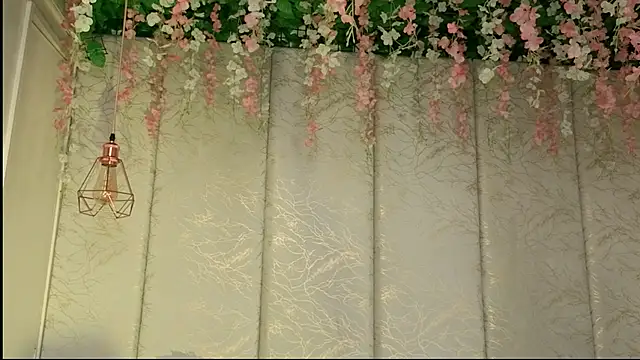 Snapshot of Rynka_ chatting on April 2026 04:26:01 AM Rynka online show from April 2026 04:26:01 AM