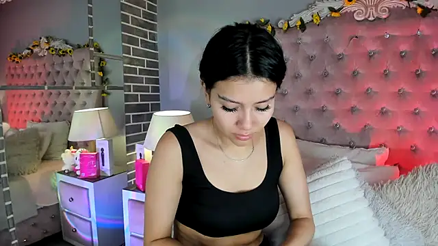 Snapshot of TanyaBello chatting on July 2026 04:07:01 AM TanyaBello online show from July 2026 04:07:01 AM