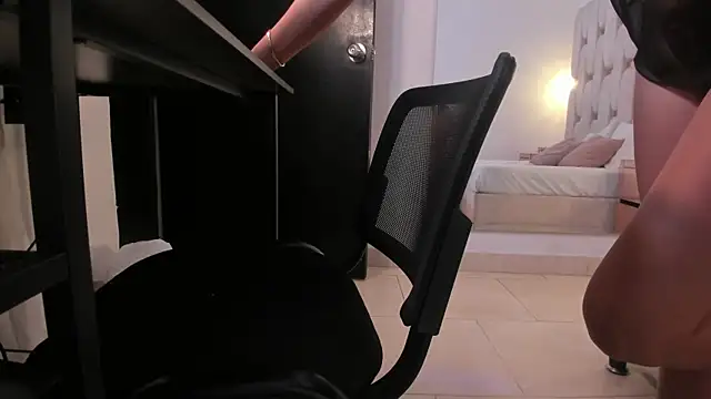 Snapshot of noa_blake chatting on November 2025 04:22:02 AM noa blake online show from November 2025 04:22:02 AM