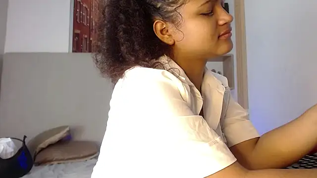 miel alisha online show from March 2026 12:23:01 PM