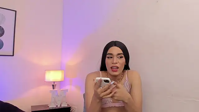 Amelia Brixton online show from April 2026 07:45:01 AM