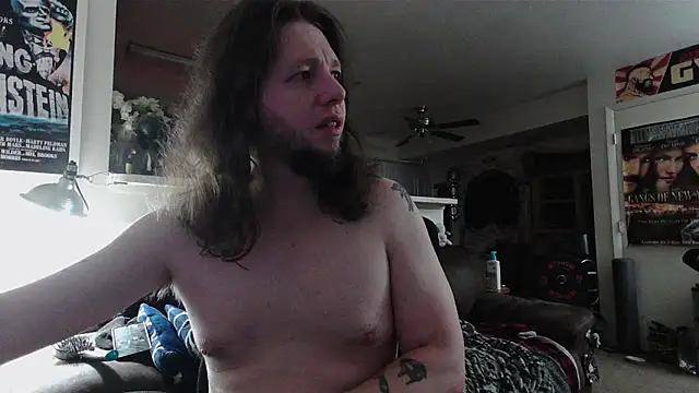 Snapshot of biggerisbetter12 chatting on April 2026 11:58:02 AM biggerisbetter12 online show from April 2026 11:58:02 AM