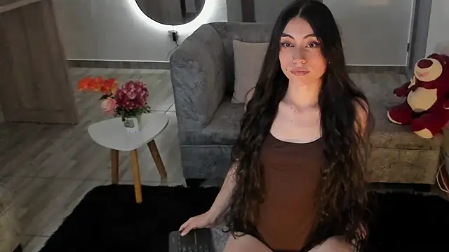 Snapshot of BritanyLnx chatting on April 2026 12:16:01 AM BritanyLnx online show from April 2026 12:16:01 AM