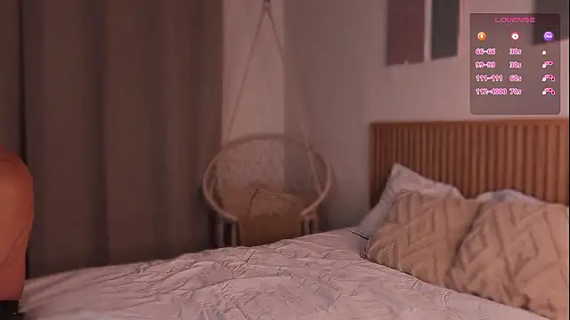 Little Emma 11 online show from February 2026 12:34:01 PM