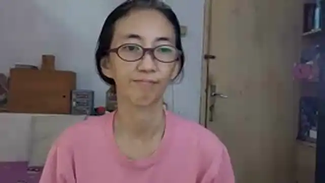 Snapshot of princessD077 chatting on April 2026 03:37:01 AM princessD077 online show from April 2026 03:37:01 AM