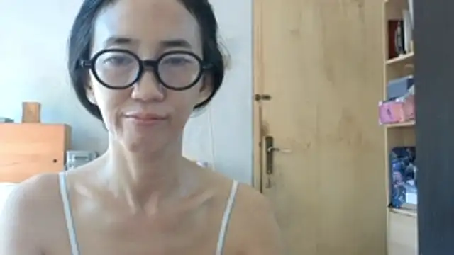 Snapshot of princessD077 chatting on May 2026 02:07:02 AM princessD077 online show from May 2026 02:07:02 AM