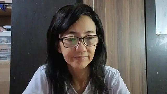 Snapshot of princessD077 chatting on July 2026 04:35:02 PM princessD077 online show from July 2026 04:35:02 PM