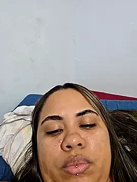 Snapshot of bruninhasilv4 chatting on October 2025 05:09:02 PM bruninhasilv4 online show from October 2025 05:09:02 PM