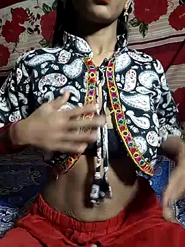 Itz Aisha   online show from November 2025 05:17:02 PM