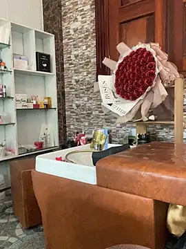 Phale2x online show from December 2025 07:28:02 AM