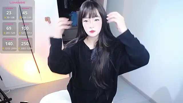 Kinadolly online show from October 2025 12:19:02 PM