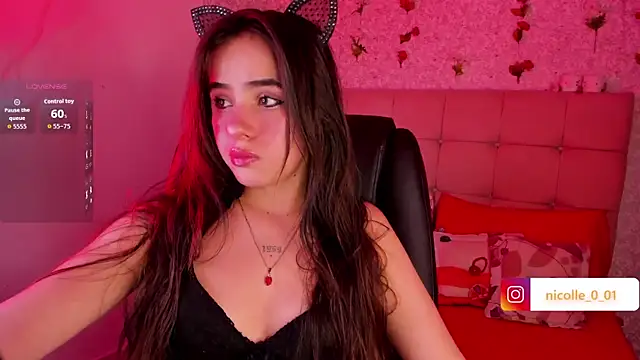 amelia ferrerx online show from November 2025 03:10:02 AM